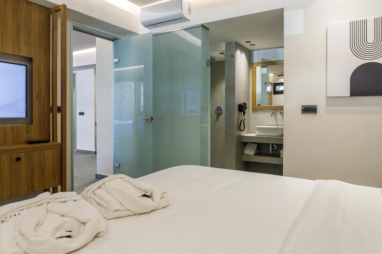 Utopia Luxury Suites Platanes  Exteriér fotografie